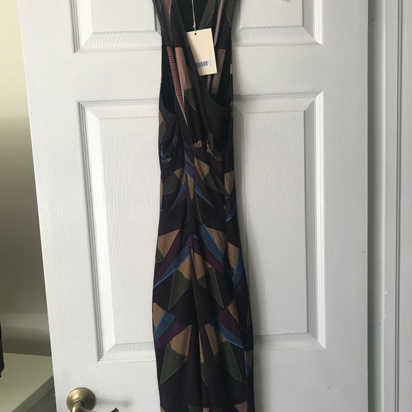 Olive dress - Picture 7 of 7